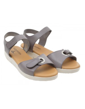Disponible sólo en tienda física 9963BZ Gris