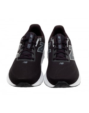 Deportivo Running Negro-Bco. Tallas Grandes NB6
